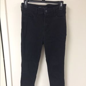 Old navy Rockstar black jeans, size 8